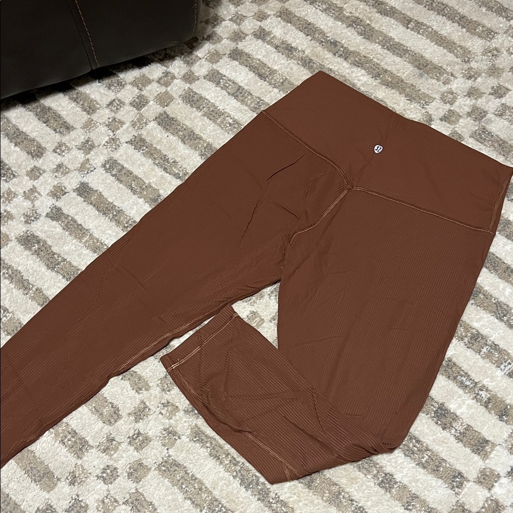 Lululemon women's 23" align ribbed leggings